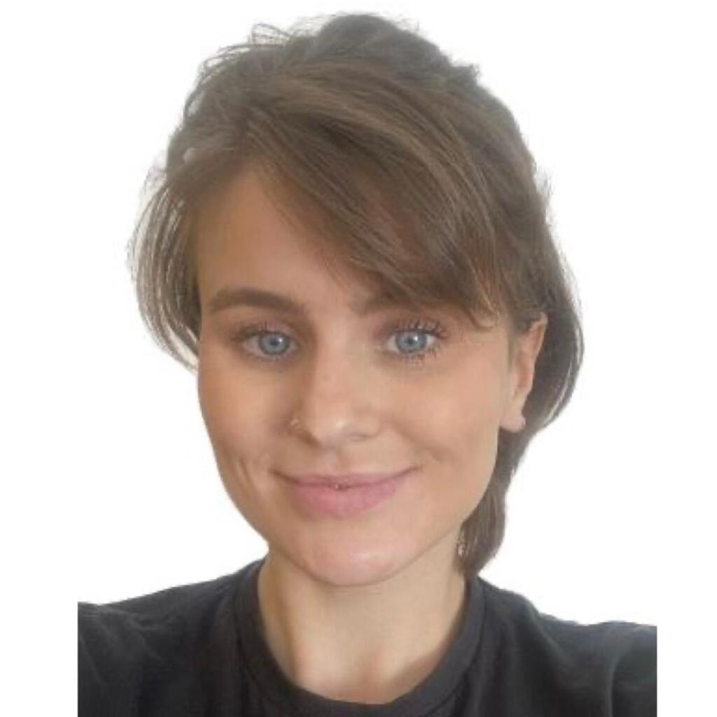 Anna Darwin, Field Assessor